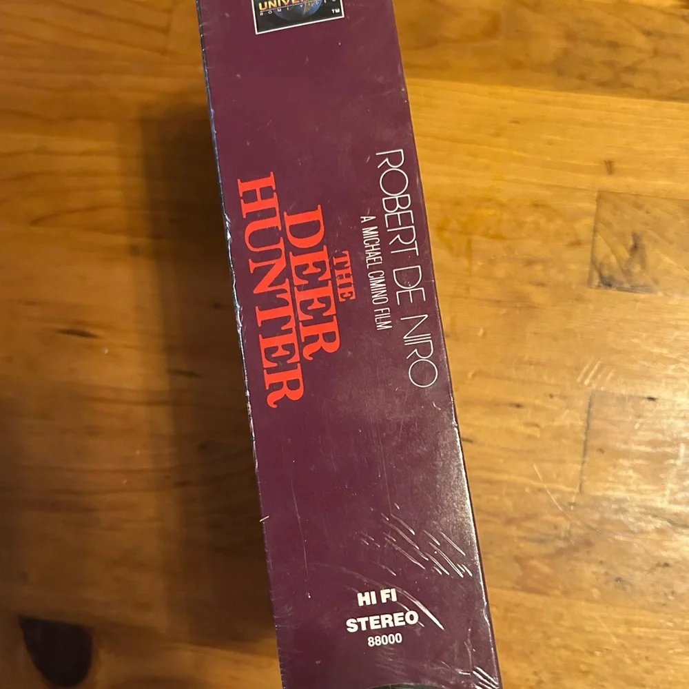 Universal The Deer Hunter‎ VHS - Multicolor Design